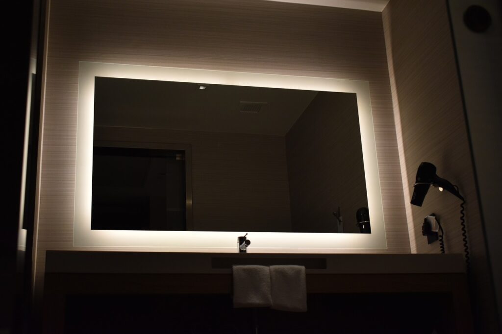 mirror, led lights, bathroom-6078050.jpg